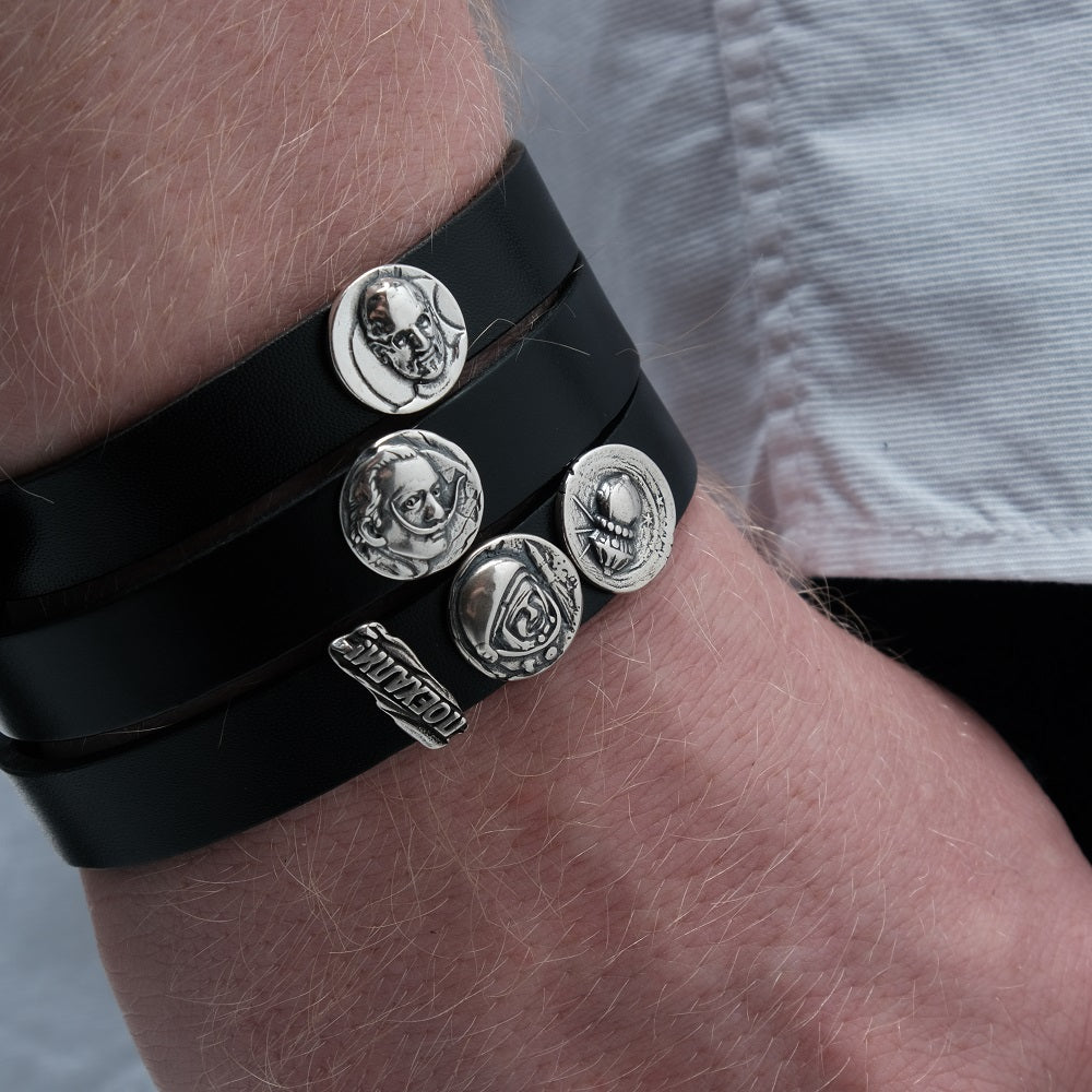 Set - LORO FEDE Steve Jobs medallion, 925 silver and genuine leather bracelet