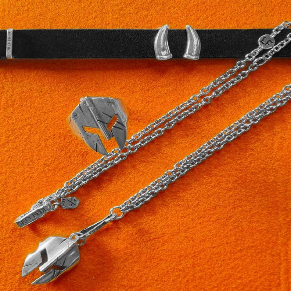 Set - LORO FEDE medallions Fangs, 925 silver and genuine leather bracelet