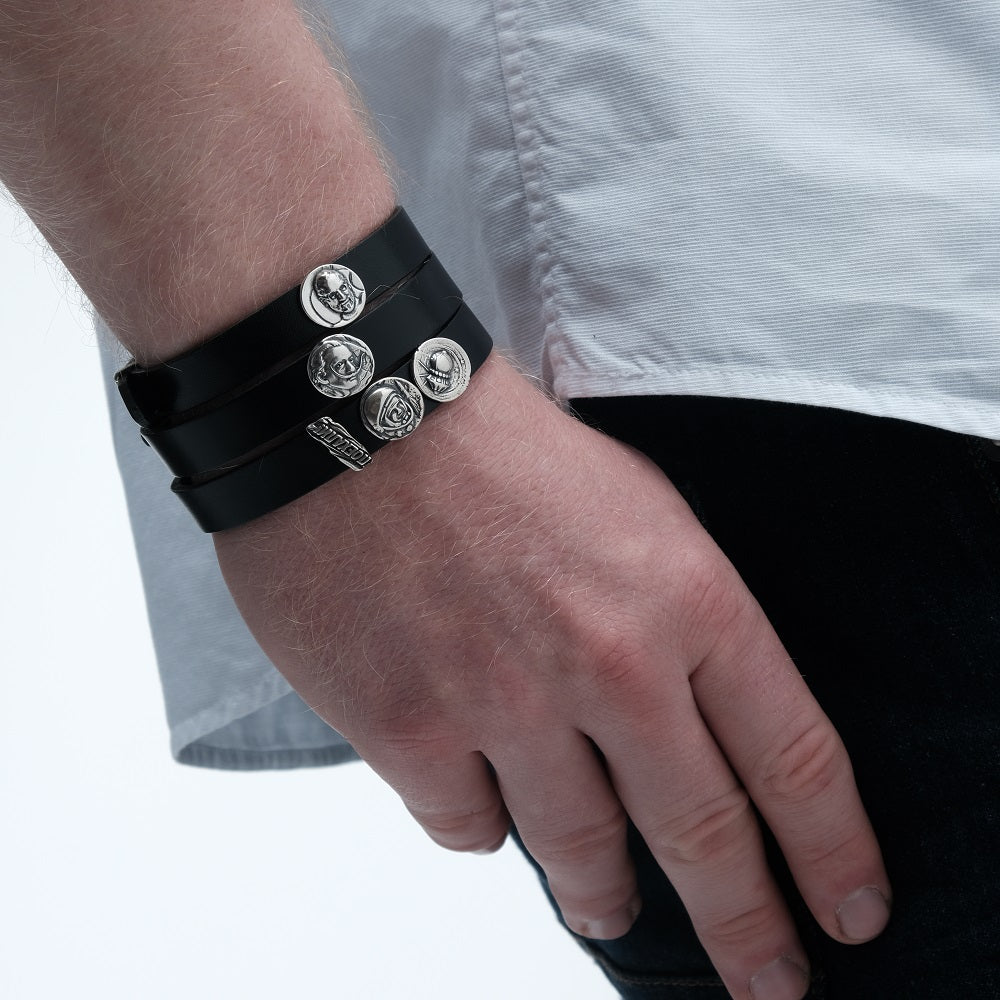 Set - LORO FEDE Steve Jobs medallion, 925 silver and genuine leather bracelet