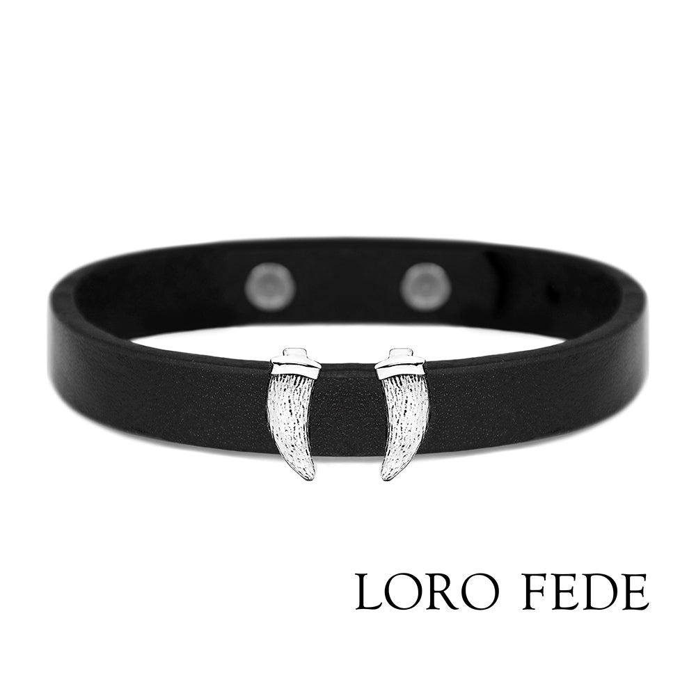 Set - LORO FEDE medallions Fangs, 925 silver and genuine leather bracelet