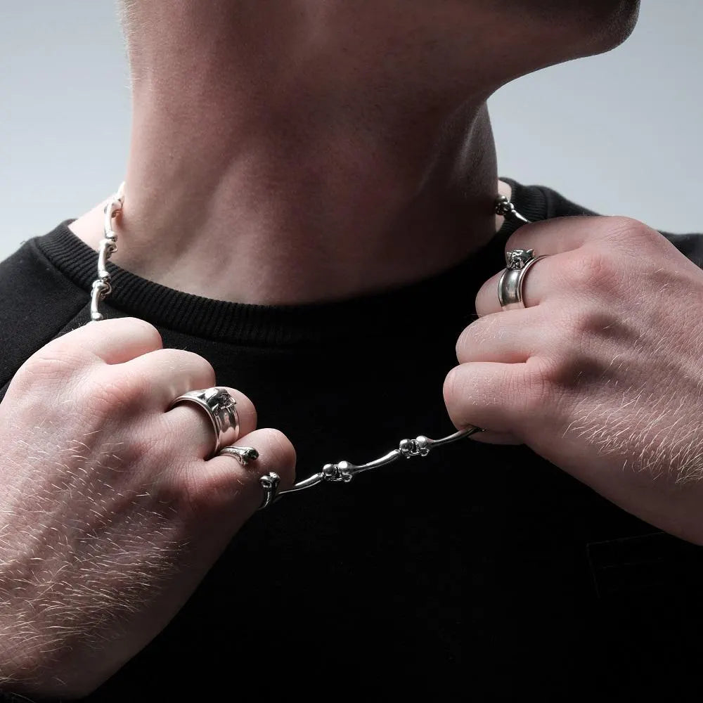 Corpus Vinculum | Sterling Silver Bone Chain Necklace – LORO FEDE – Statement Piece for Men