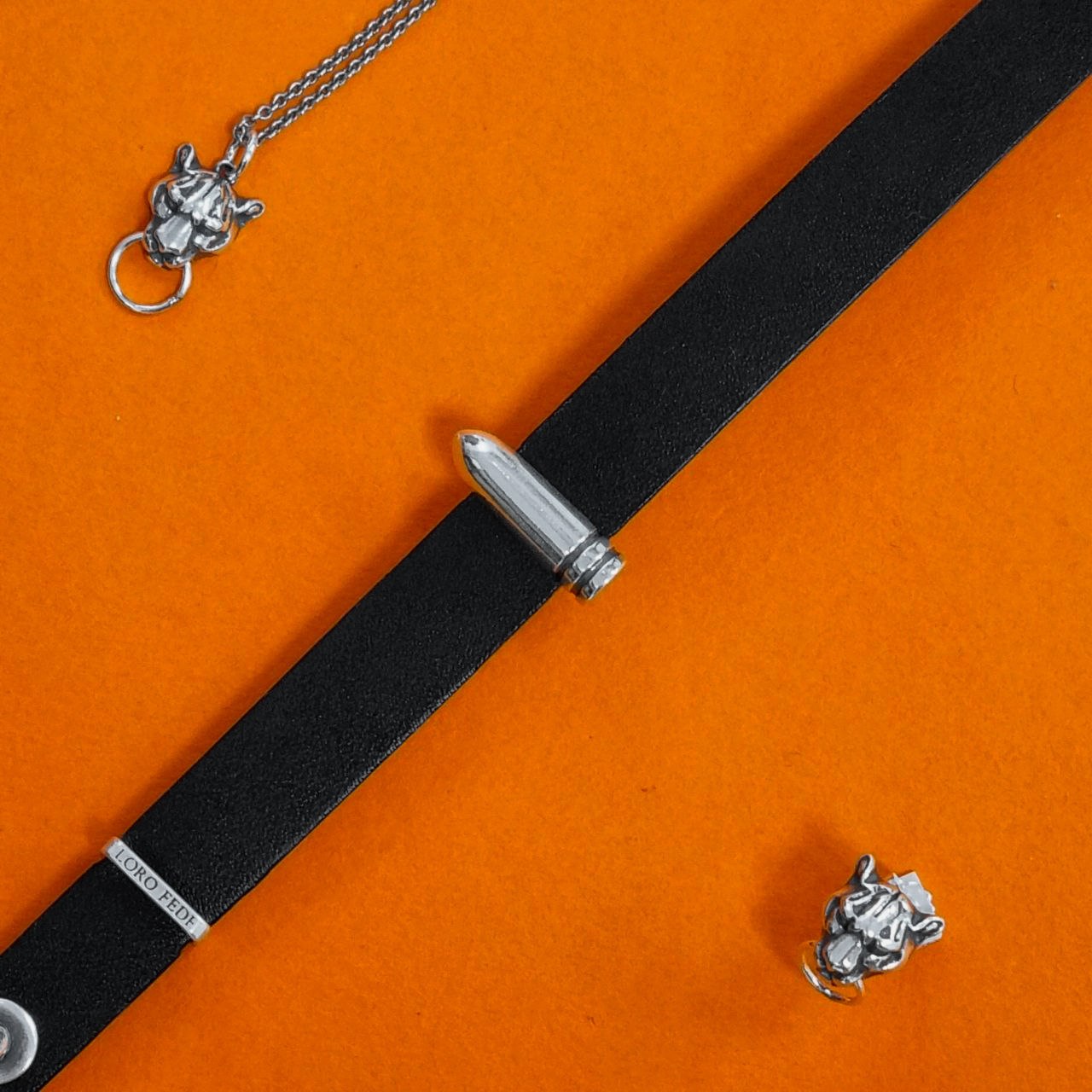 Set - LORO FEDE Russian Roulette medallion, 925 silver and genuine leather bracelet